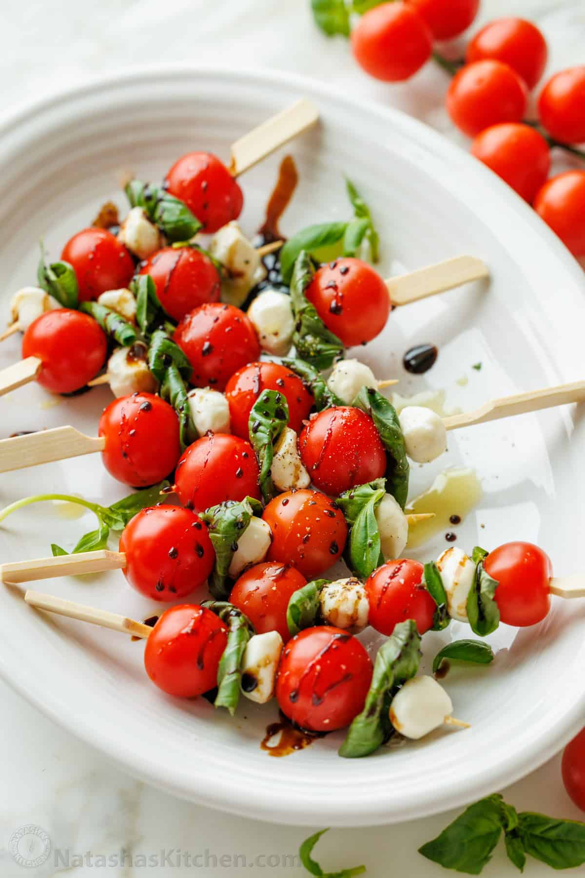 simple caprese salad skewers - Article 1