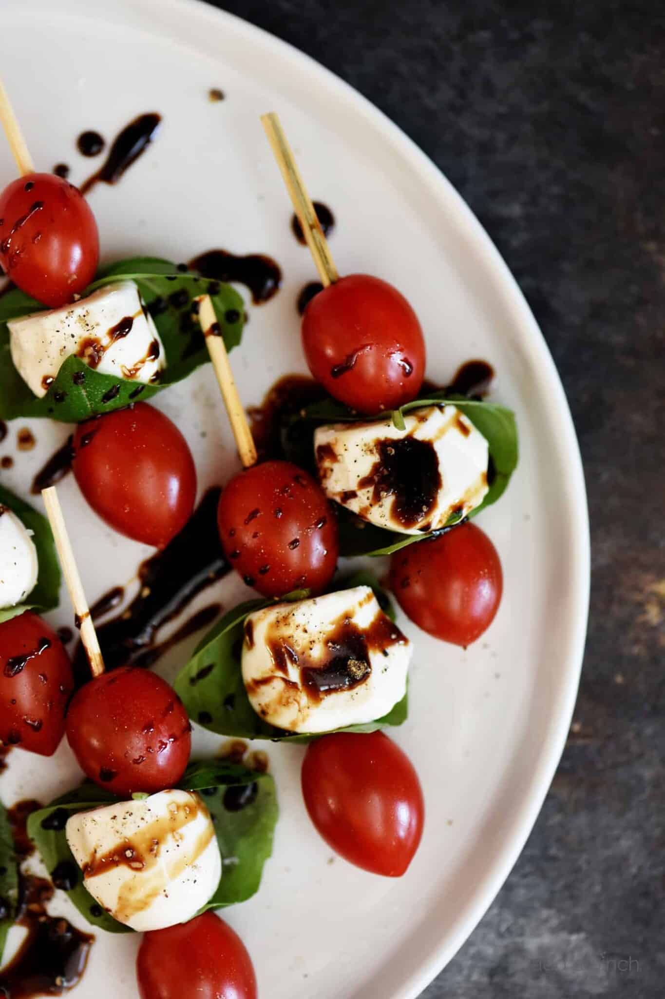 simple caprese salad skewers - Article 2